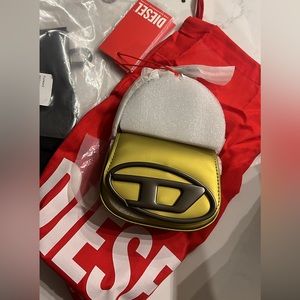 Diesel 1DR Shoulder Bag Yellow